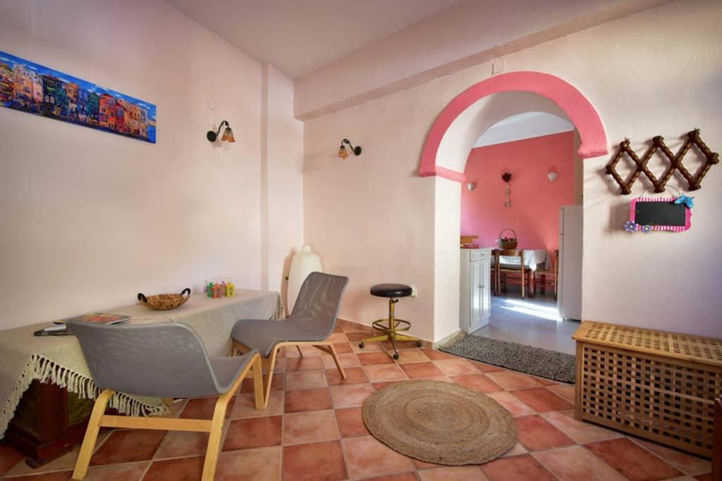 Nafsikas Apartment - Ipsos Beach Eksteriør bilde